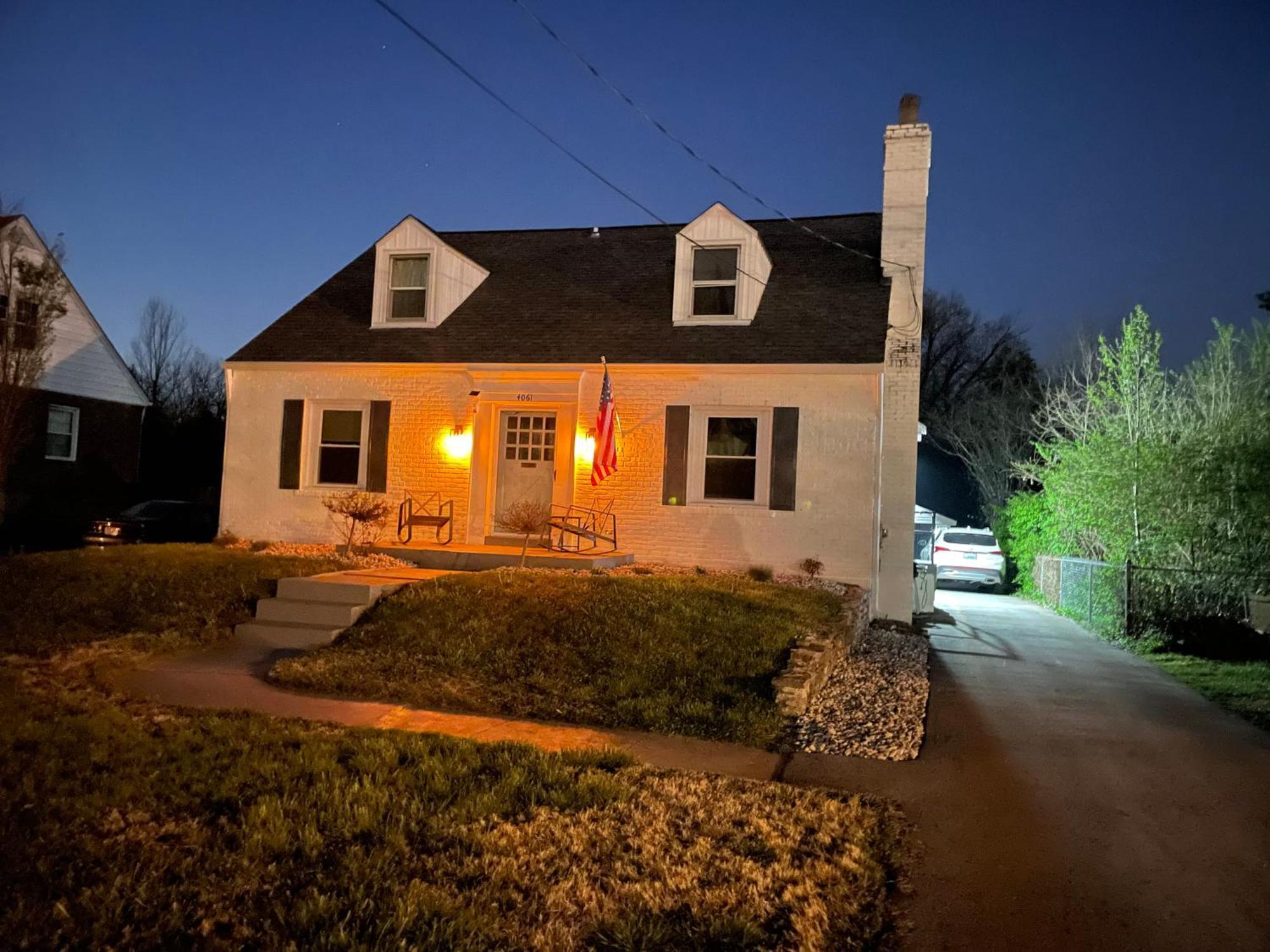 4 Bed 3 Bath Heart Of